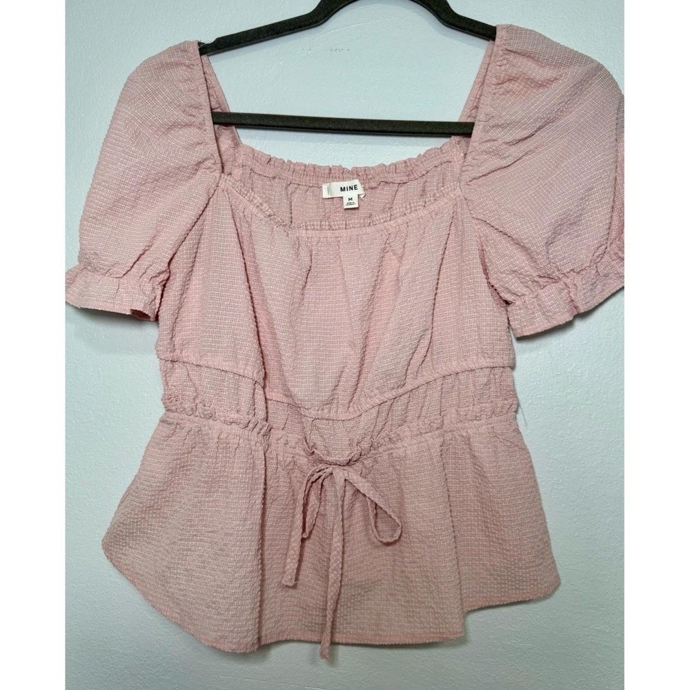 MINE Pink Textured Puff Sleeve Peplum Top Womens Medium Square Neck Cinched‎